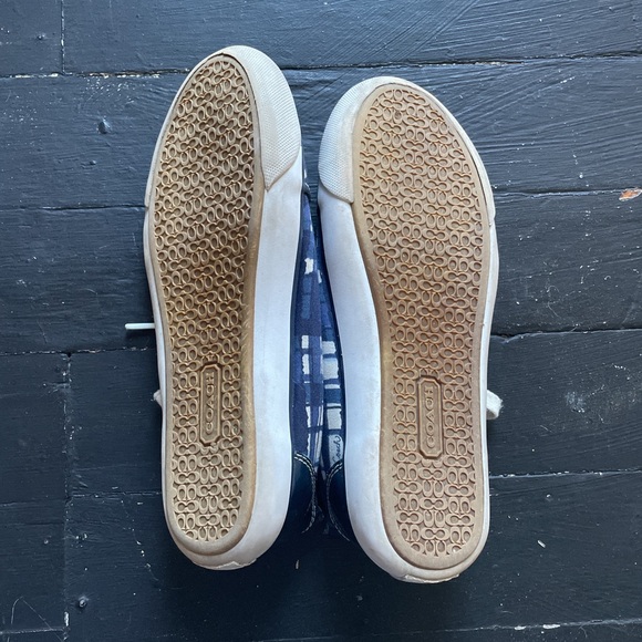 Coach Sneakers - Picture 2 of 5